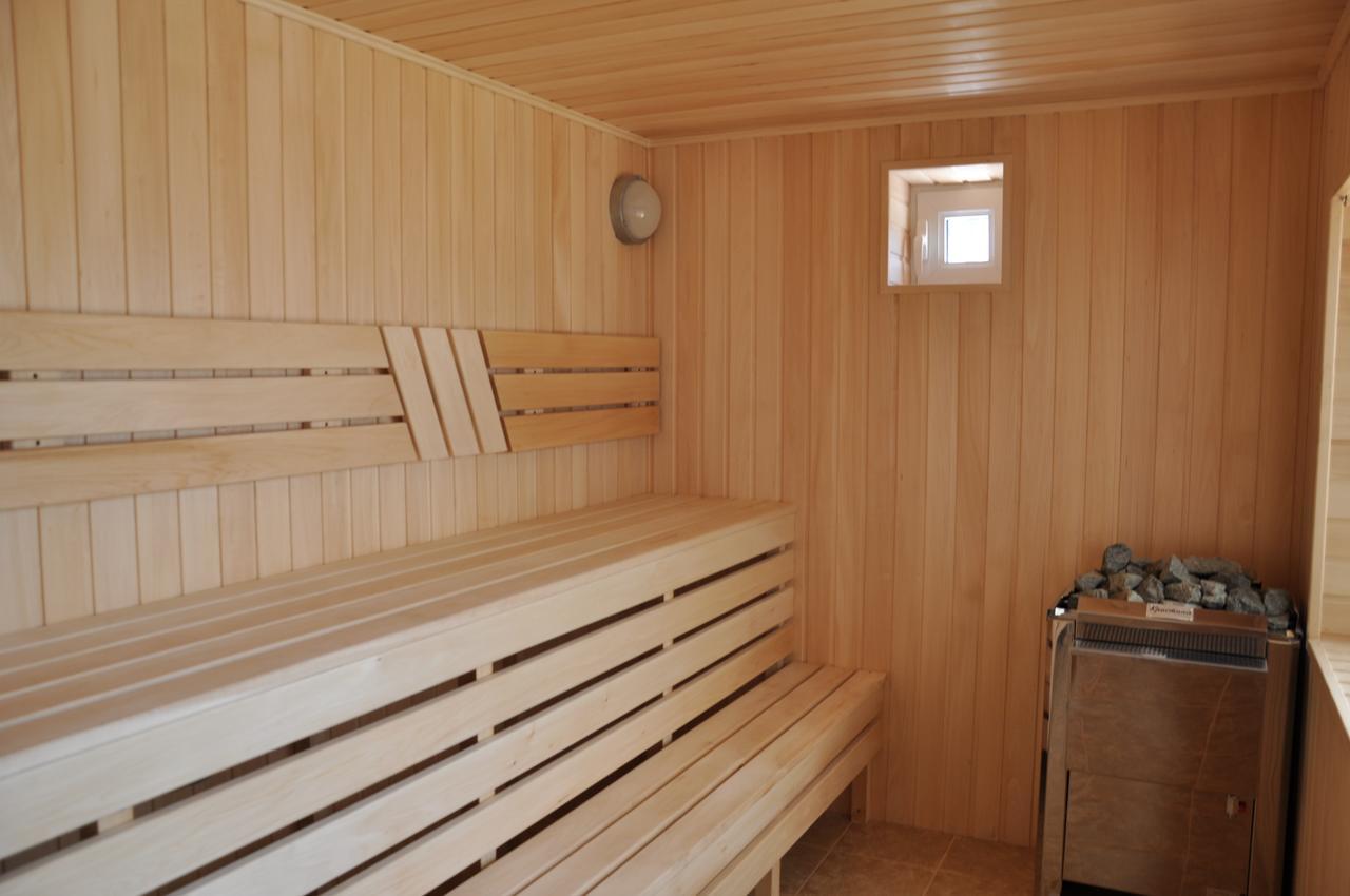 Hotel "Aishadeluxe" Taraz Exteriör bild